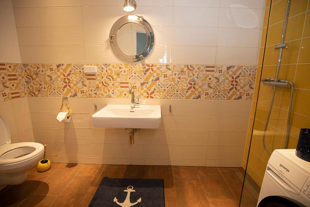 Captain's Apartment